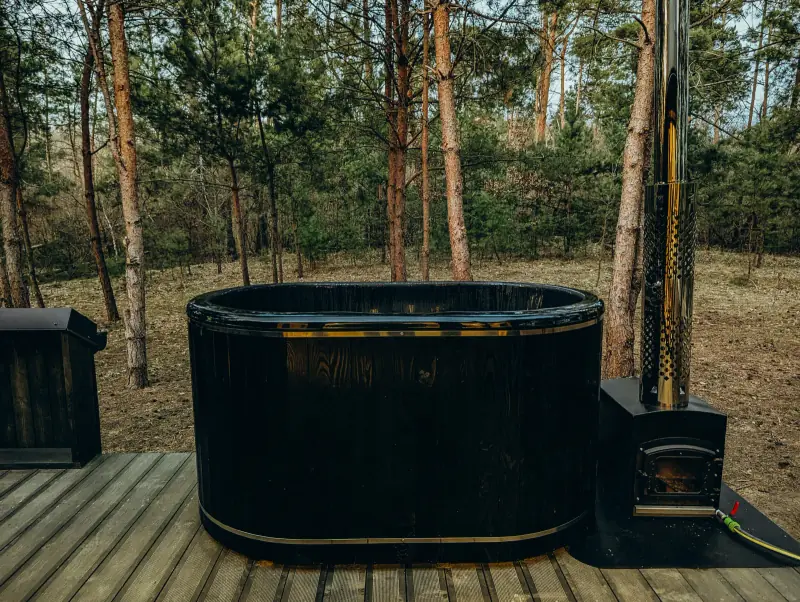 How to use the hot tub